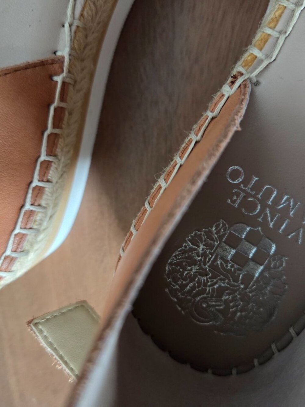 NEVER WORN VINCE CAMUTO BRAFINA GENUINE LEATHER UPPER ESPADRILLE SANDALS SZ 9M - Picture 11 of 14